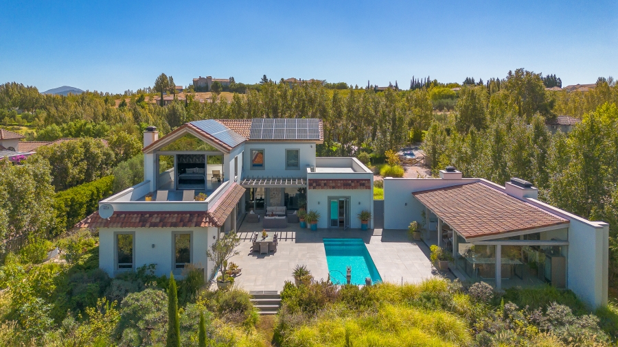 4 Bedroom Property for Sale in Winelands Western Cape